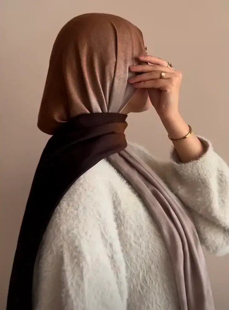 Gradient Brown
